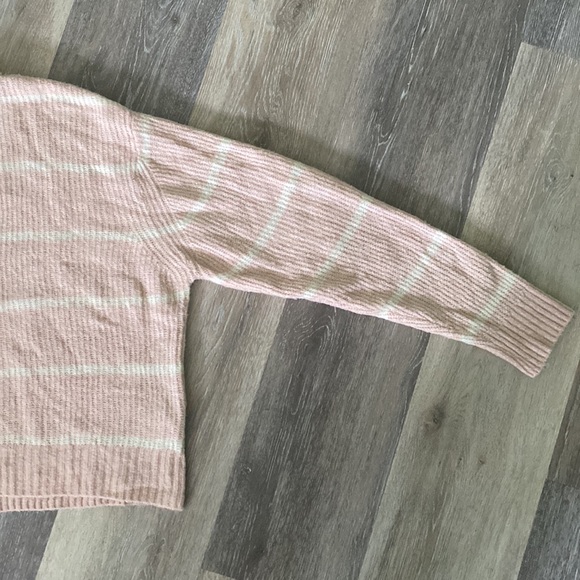 Divided Pink Sweater - Picture 3 of 5
